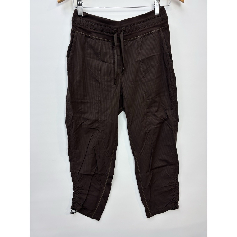 Lululemon Dance Studio Crop Pants 25" Brown Mid Rise Jogger Size 6 Swift